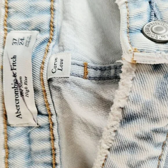 Abercrombie & Fitch Curve Love The Mom High Rise Jean Size 37 / 24 Light Wash - Picture 3 of 9